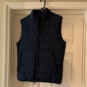 Abercrombie & Fitch Men's Navy Quilted Vest